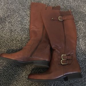 Naturalizer wide calf boot